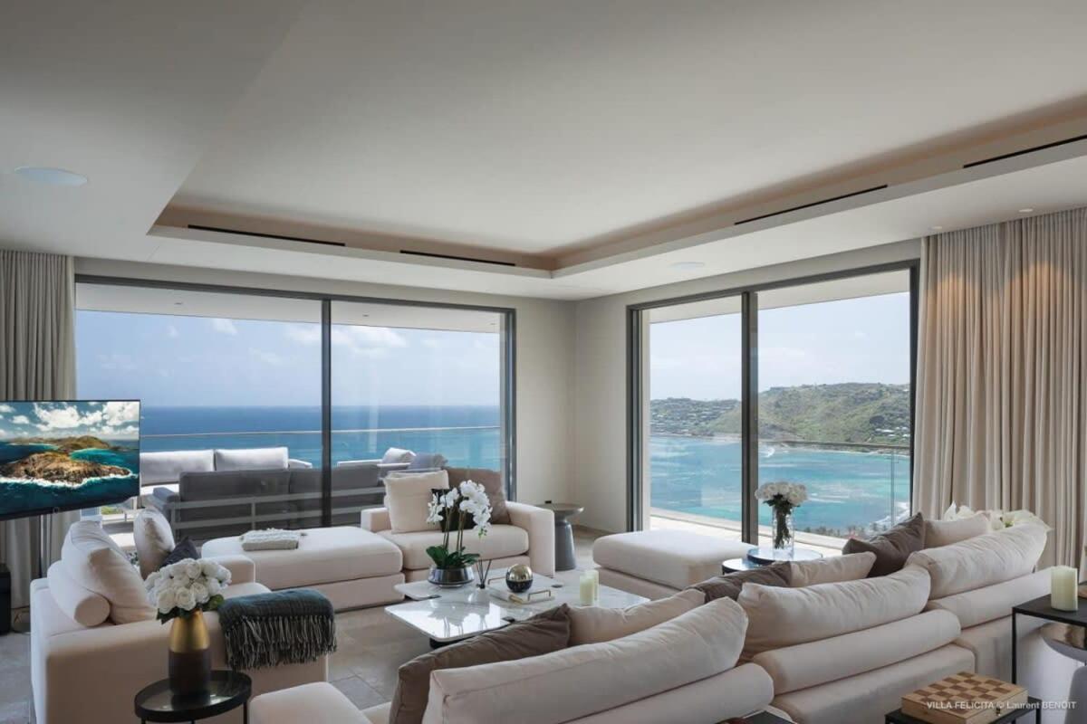 On A Hill Side Villa With Superb Amenities St. Barthelemy Exterior photo